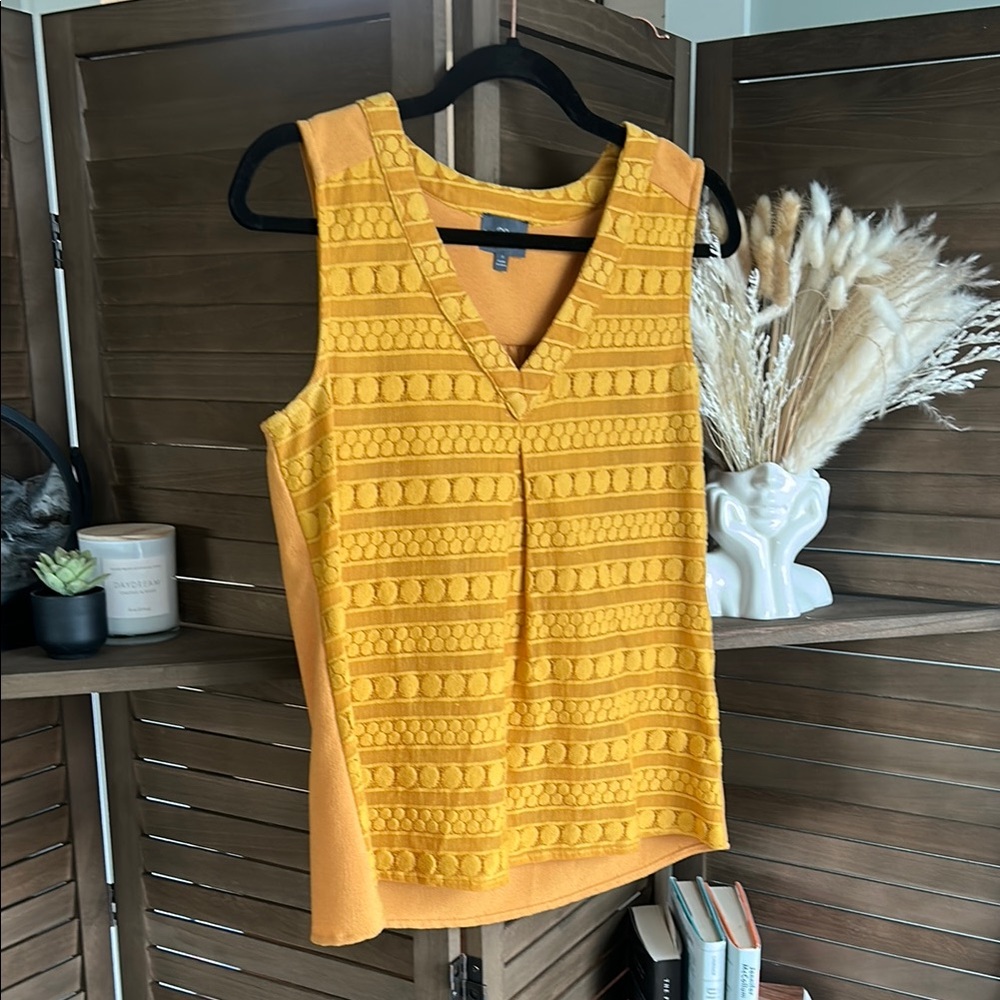 Market & Spruce Gold Ribbed Sleeveless Tank Top